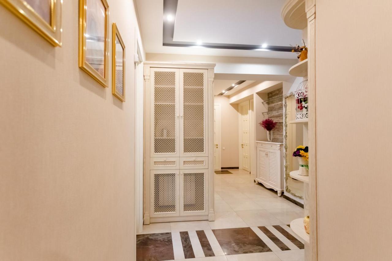 3Bd-2Bth Apartment In Tbilisi City Center Extérieur photo