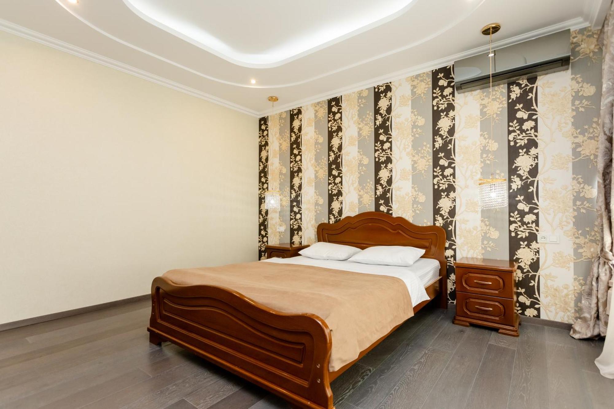 3Bd-2Bth Apartment In Tbilisi City Center Extérieur photo